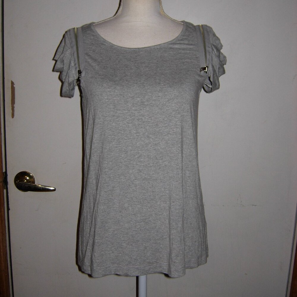 cynthia steffe gray zip shoulder t-shirt xs